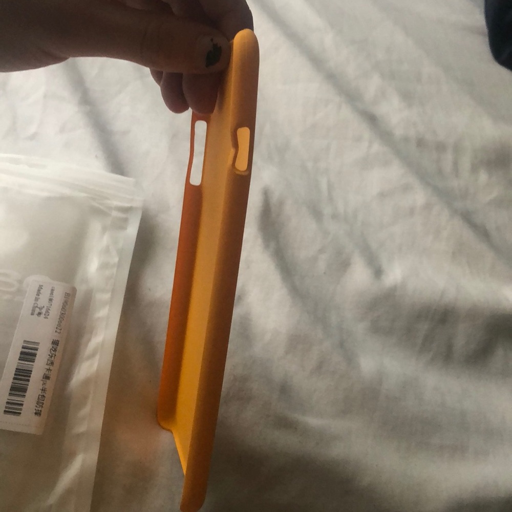 Phone case - Picture 4 of 5